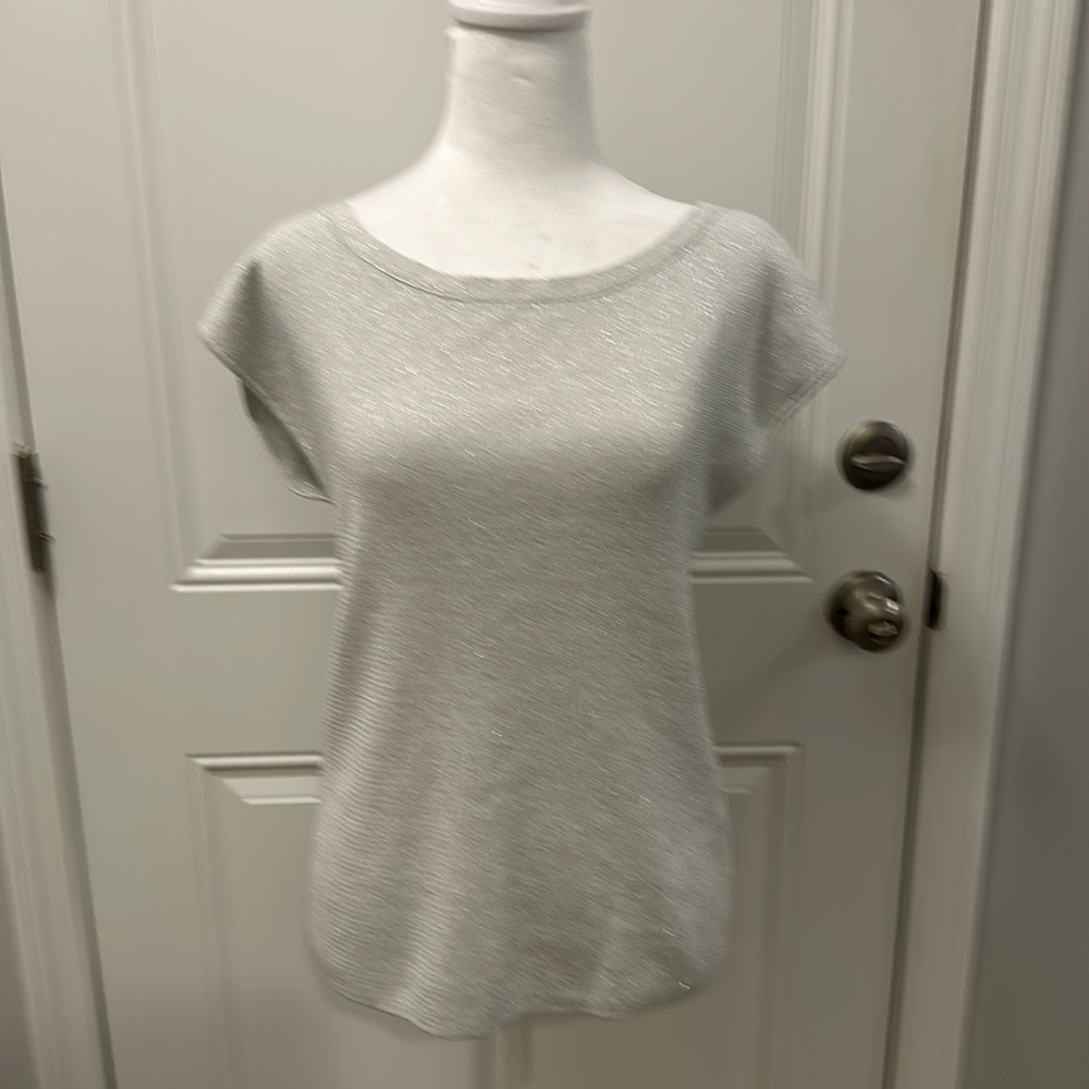 Talbots cotton/rayon/polyester/metallic silver cap sleeve top.